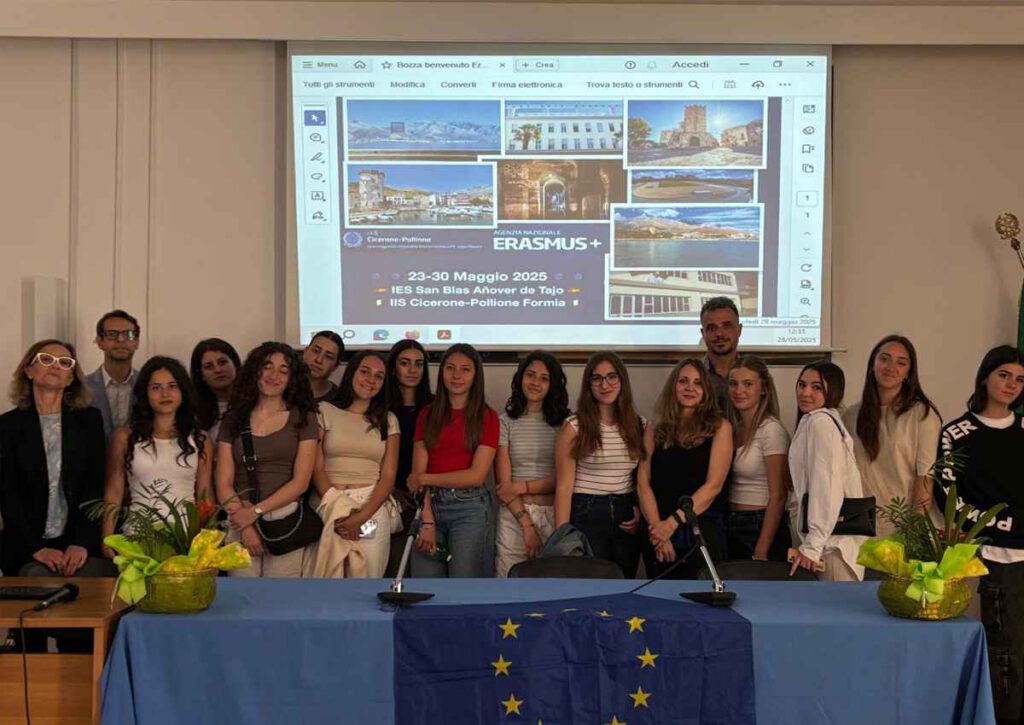 formia erasmus 11zon