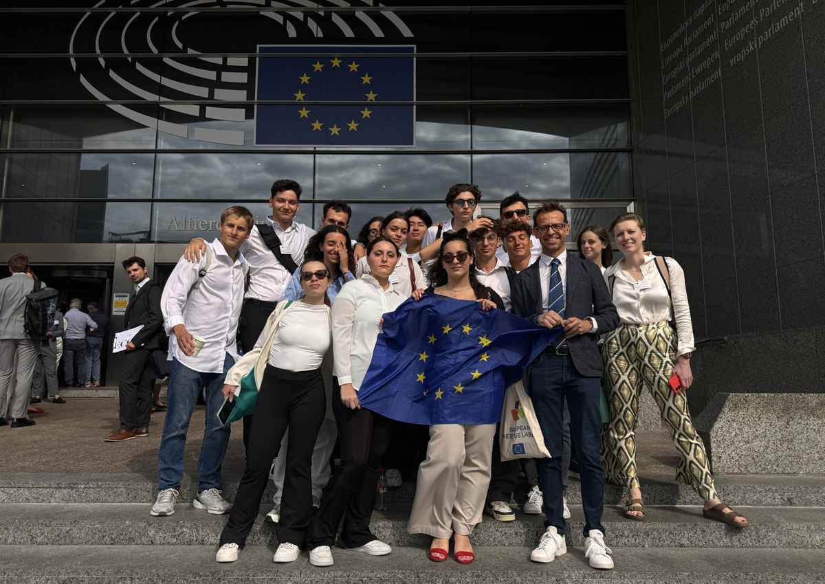 ece bruxelles 11zon
